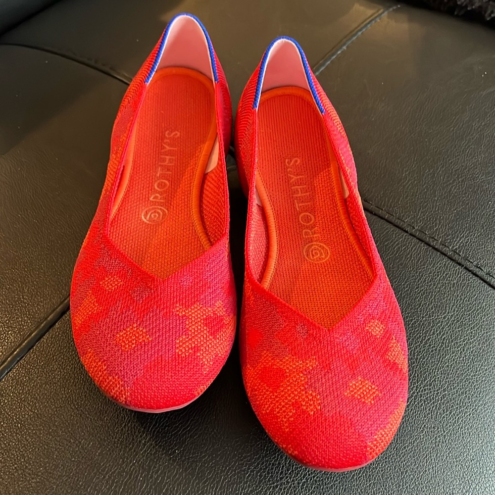 Rothy’s 8.5 red.